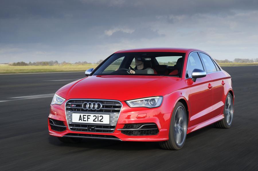  Audi S3 Sedan (8V) 2013 года  (UK) (фото 11 из 53)